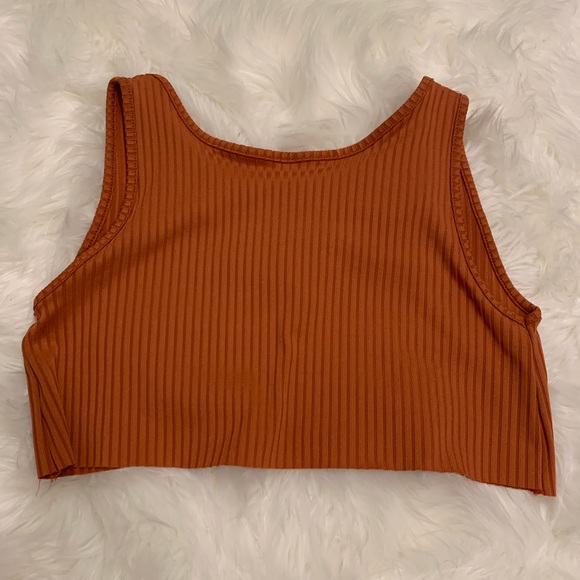 Orange/rust crop top - Picture 2 of 4